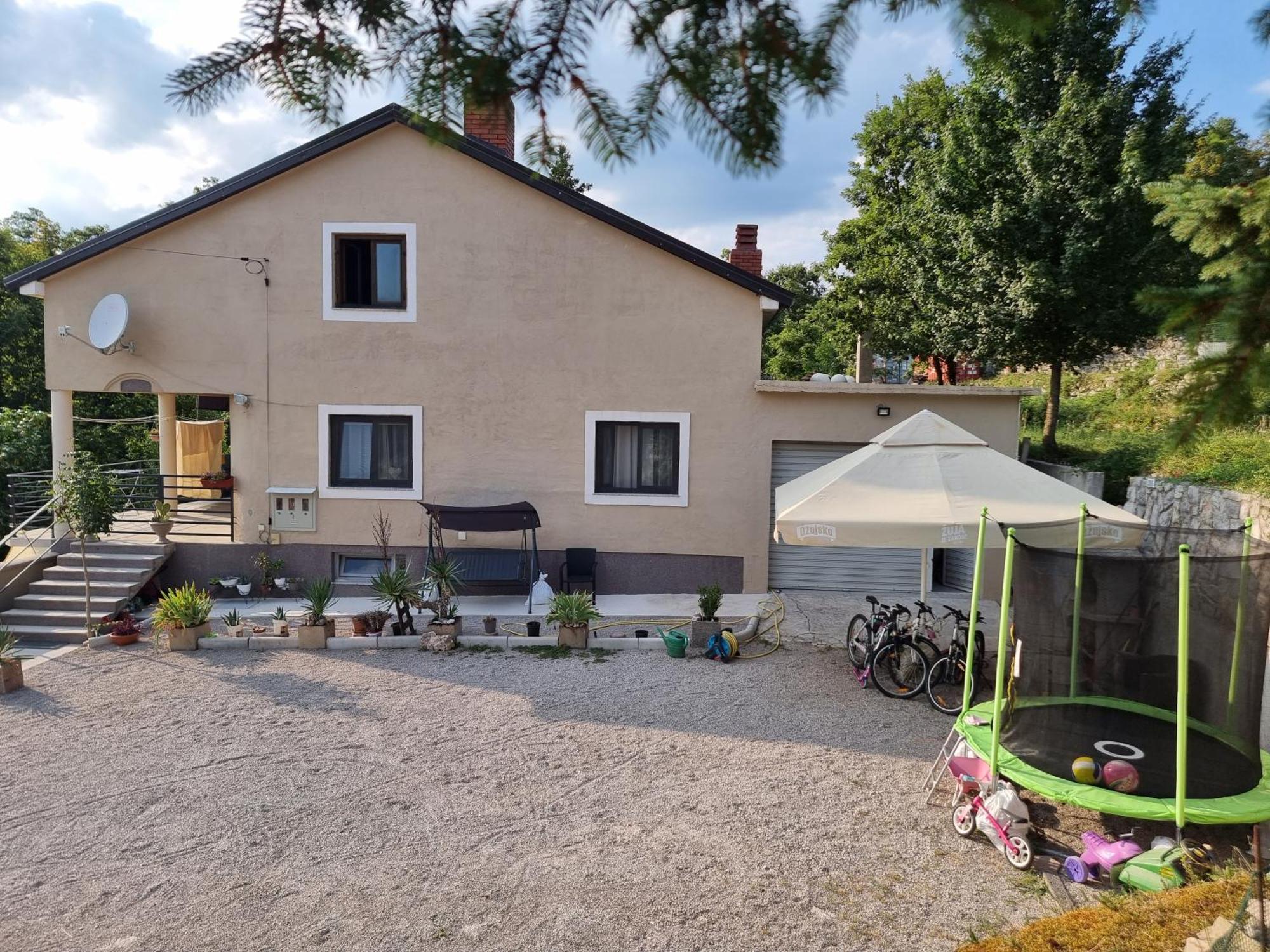 Haus Natura Jurdani Exterior photo